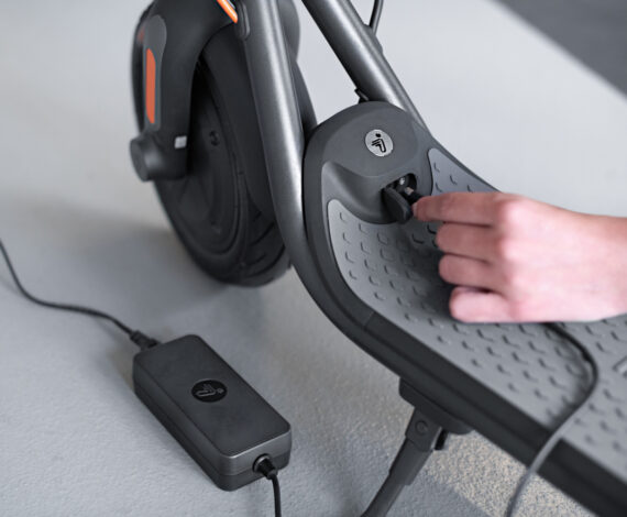 Charger votre trottinette n'a jamais été aussi facile.